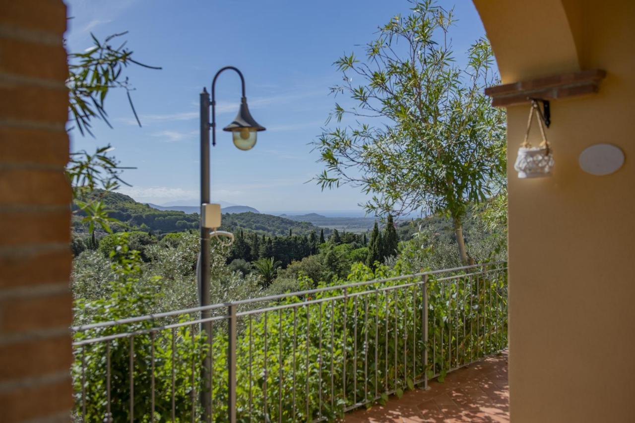 Villa Denise Campiglia Marittima Buitenkant foto